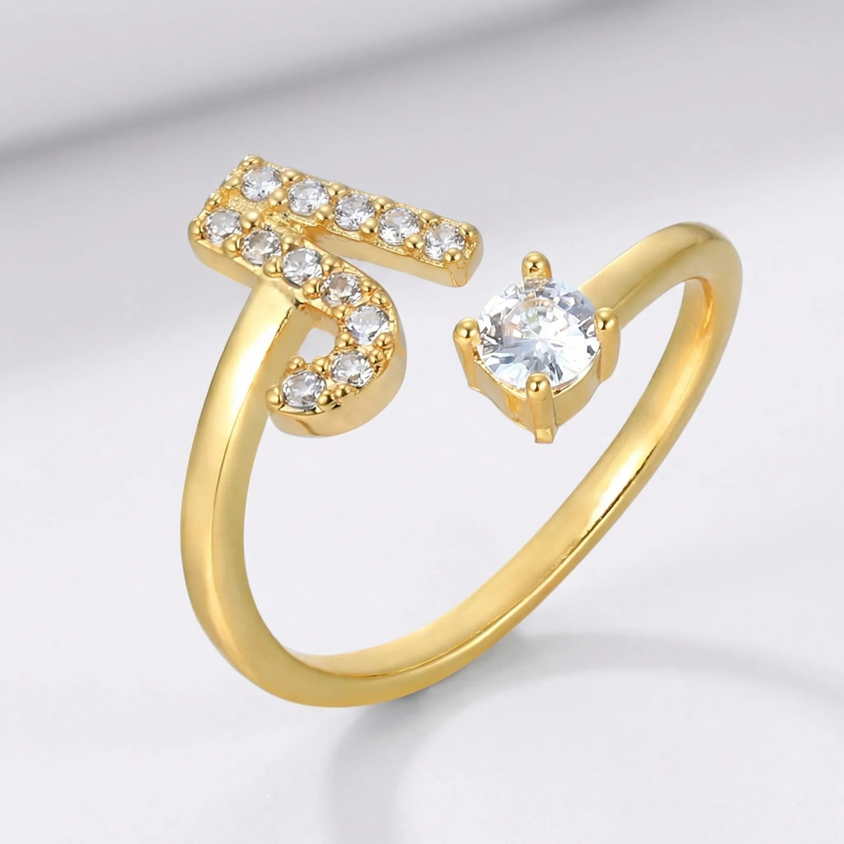 Isla Personalized Initial Ring