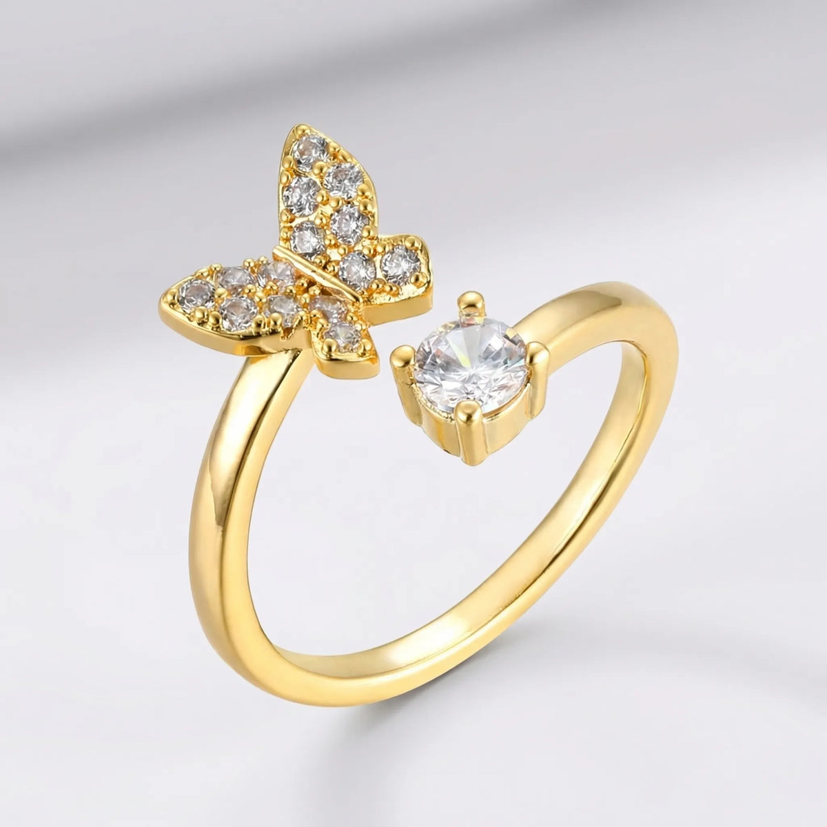 Isla Personalized Initial Ring