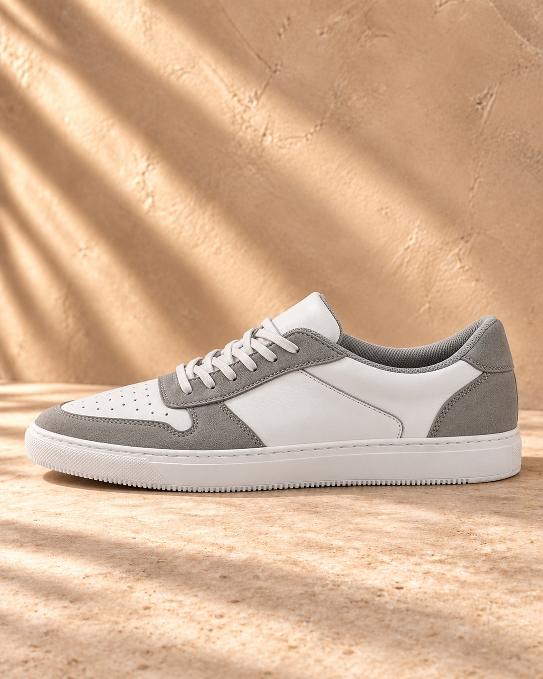 Blake Hidden-Lift Court Sneakers - White & Gray