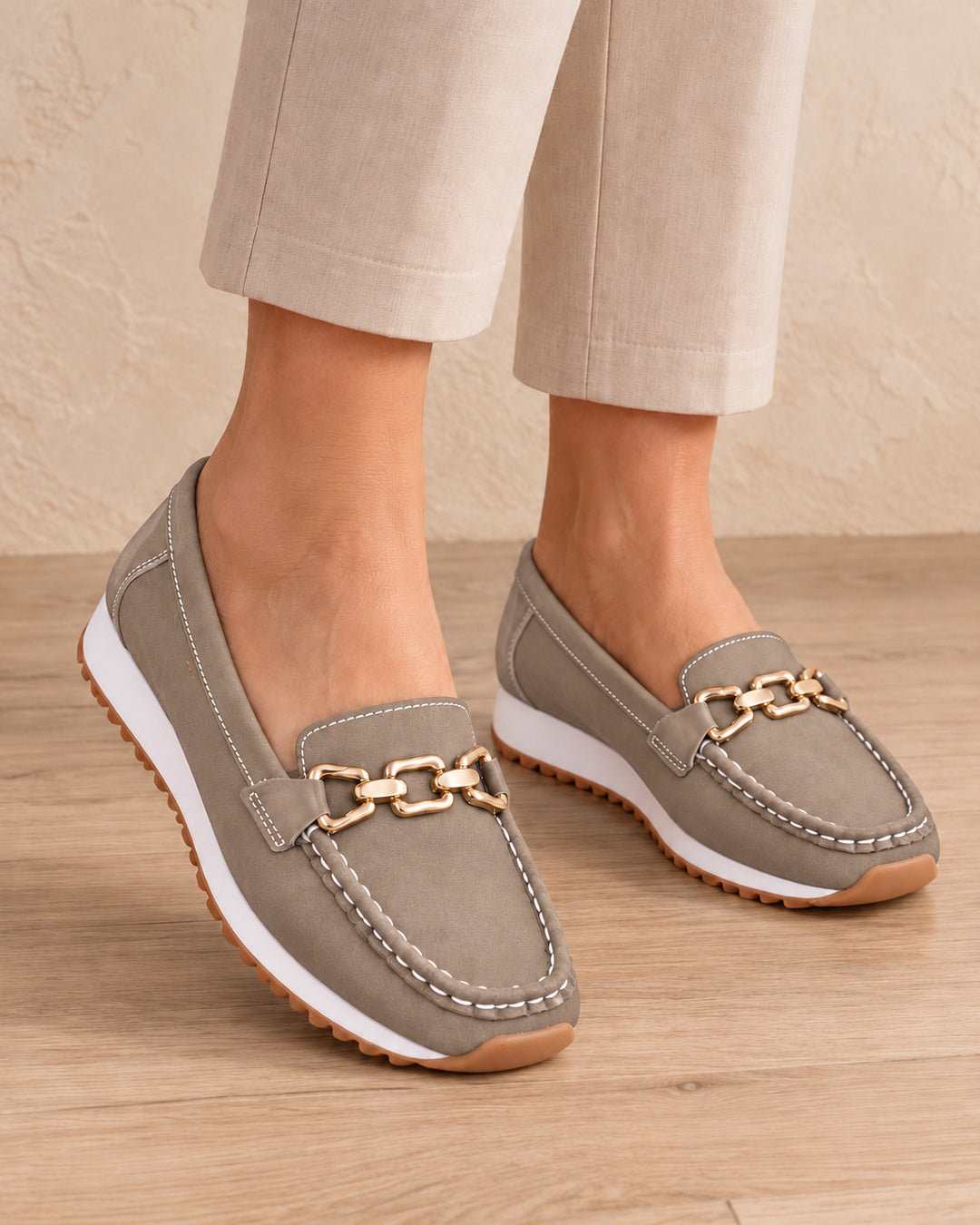 Eleanor Chain-Detail Loafers - Gray