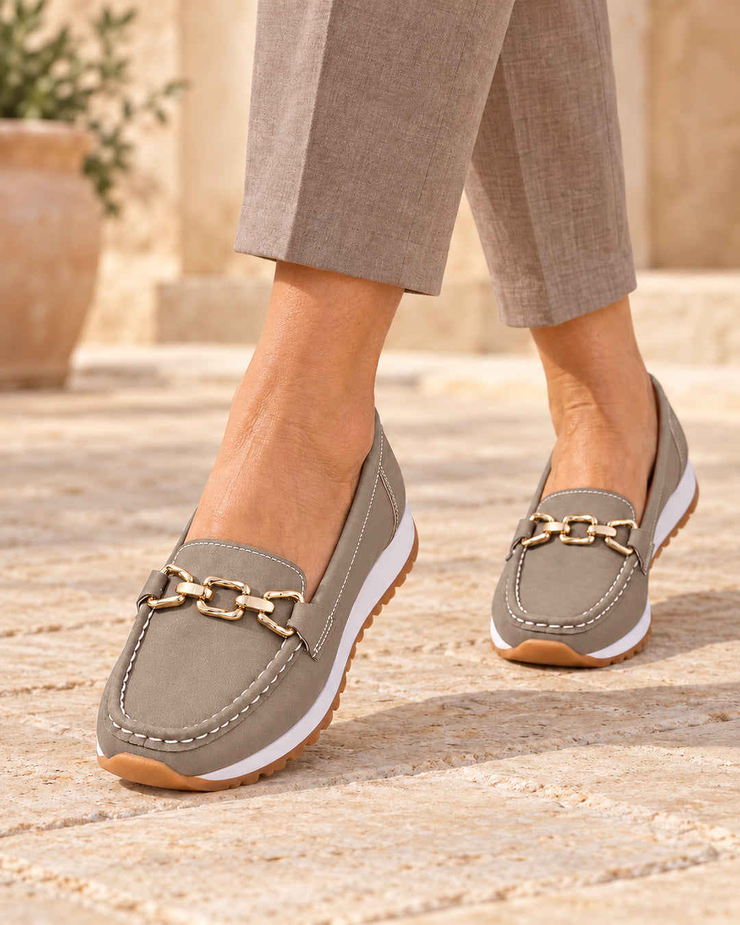 Eleanor Chain-Detail Loafers - Gray