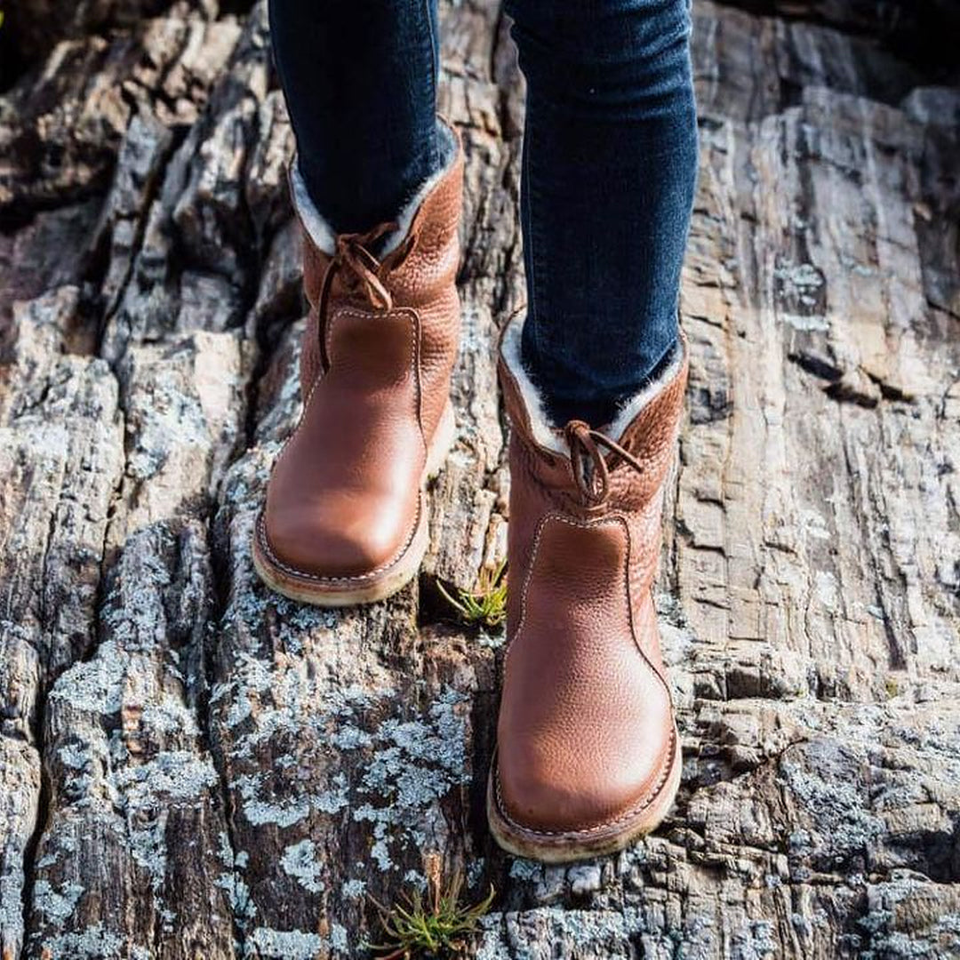 Elowen Orthopedic Wool-Lined Boots